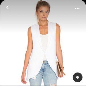 BCBGeneration sleeveless blazer